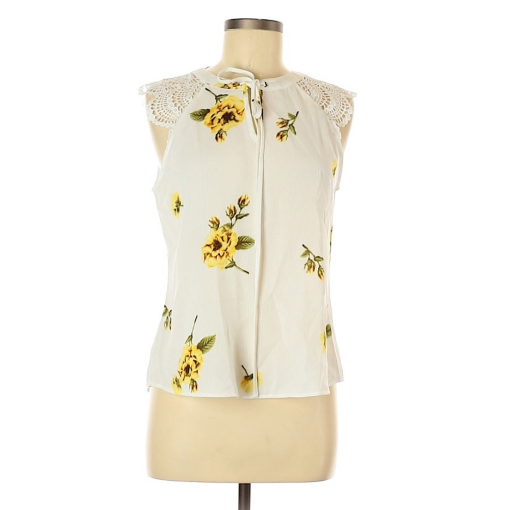 MINE | Yellow & Lace Floral Top - Picture 1 of 2